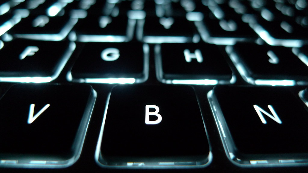 Laptop keyboard tutorial thumbnail